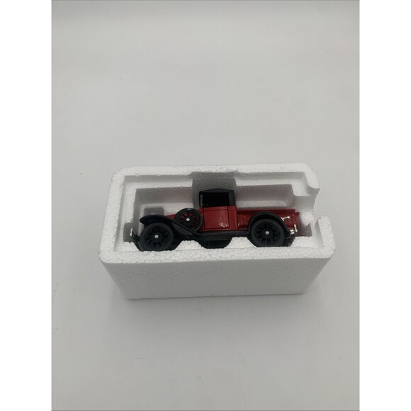 National Motor Museum Mint Ford 1928 Model 76A Roadster Pickup Die Cast - Picture 10 of 11